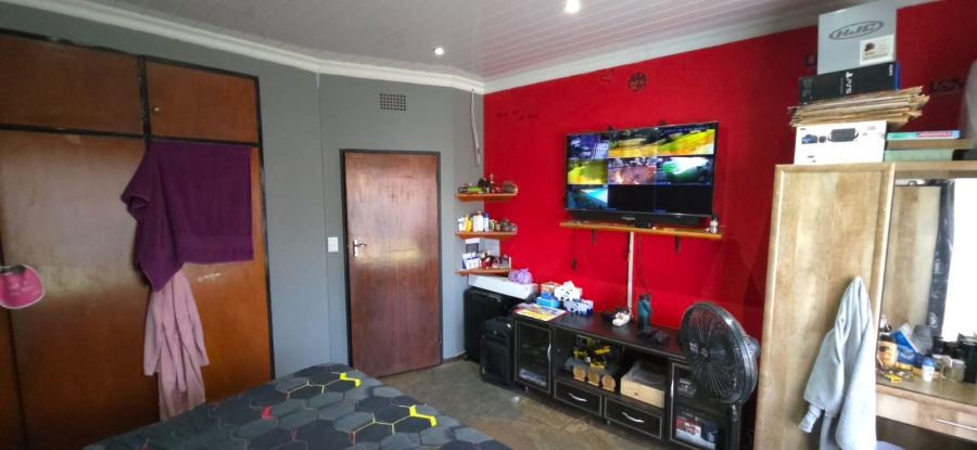 3 Bedroom Property for Sale in Declercqville North West